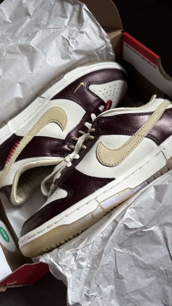 Nike Dunk Low Lx Year of the Snake лімітована модель оригінал