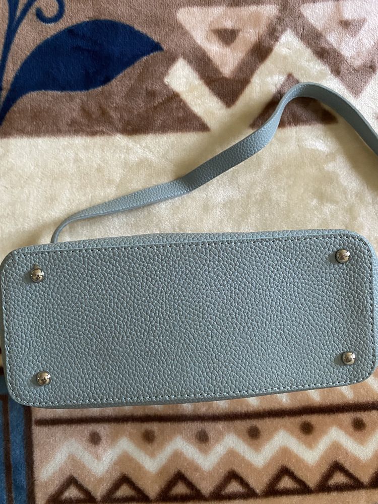 Сумочка GUESS 30 # 19 см