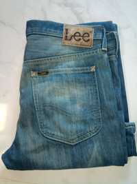 Продам джинсы Lee