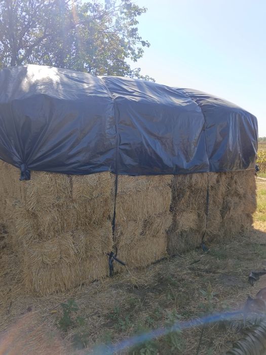 Продам     сіно. 100    Солома. 80