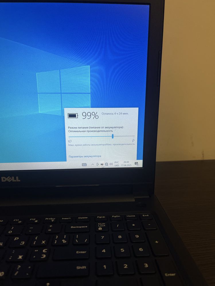 Dell Inspirion 15 5100 i3 6006 / ОЗУ DDR 4 12gb / SSD 500Gb