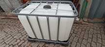 Depósitos 600L/ 1000L plástico/chapa galvanizada