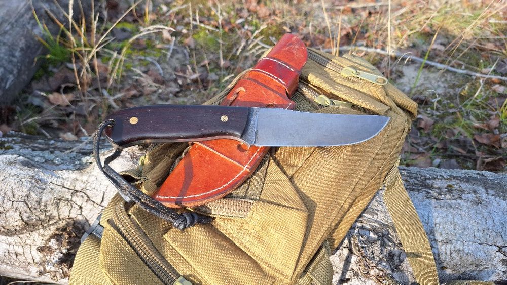 Nóż custom Ostbat od Batora