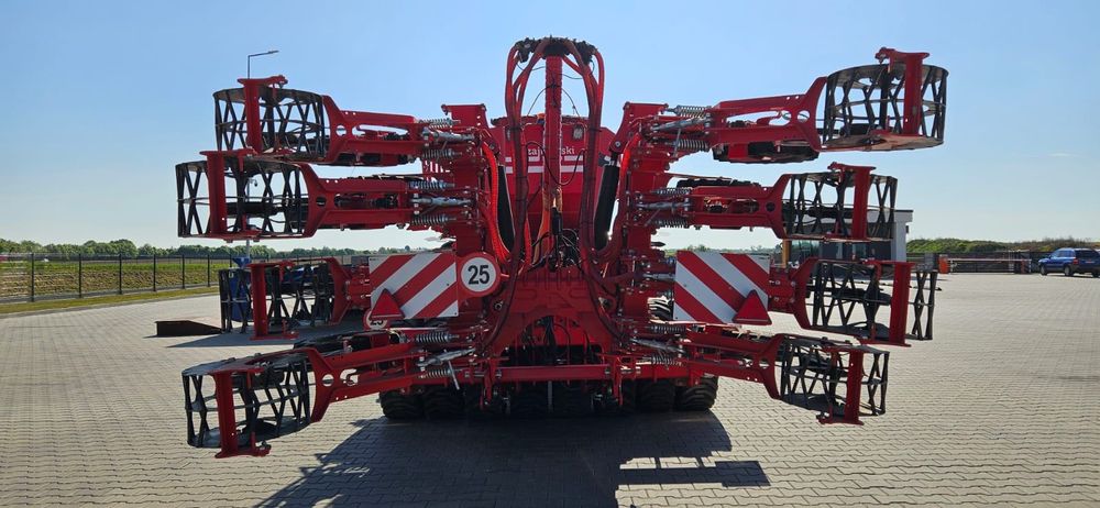 Siewnik Czajkowski ST300 z przystawką do wysiewu zbóż i rzepaku PS300