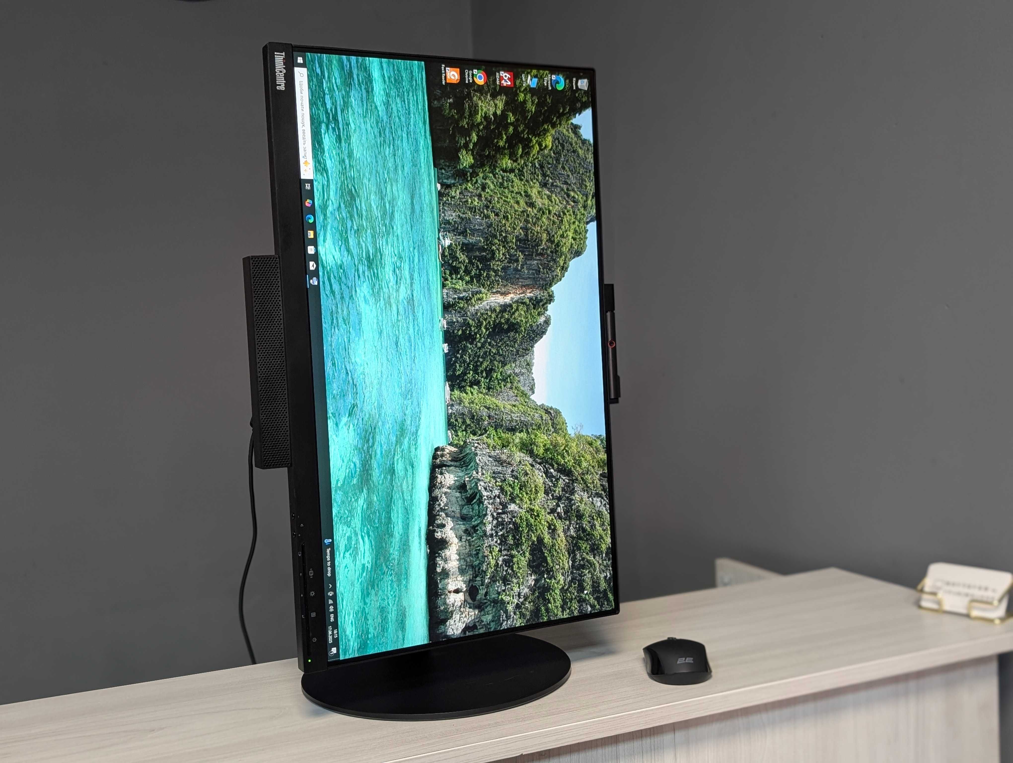 Моноблок Lenovo ThinkCentre TIO24 G3/Ryzen 3 4300GE/8/256/24'' IPS FHD