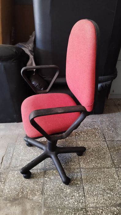 Krzesło z regulacją wysokości/ do biurka