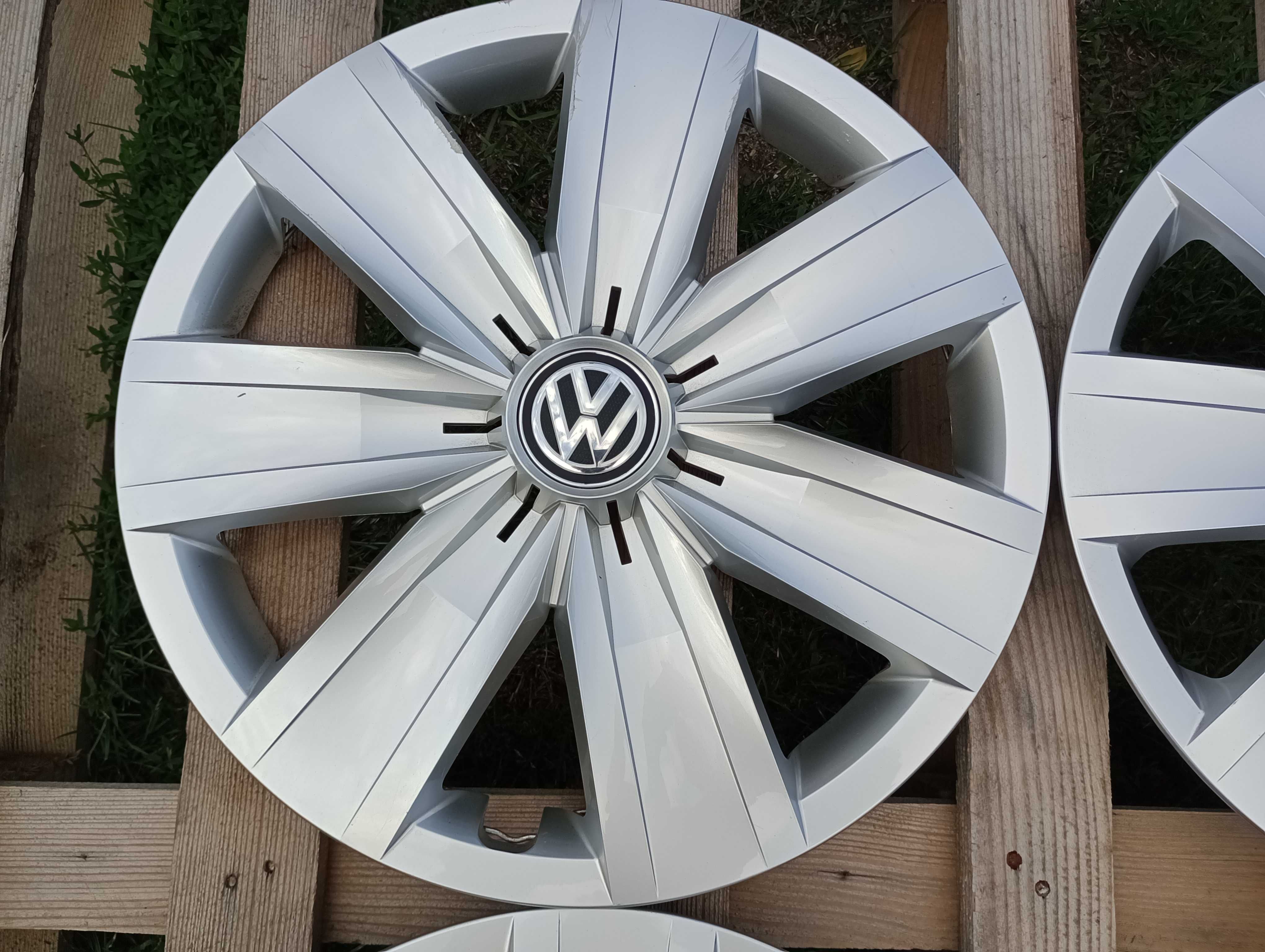 Kołpaki 16 cali VOLKSWAGEN Golf Passat T-Roc Tiguan T-Cross Touran