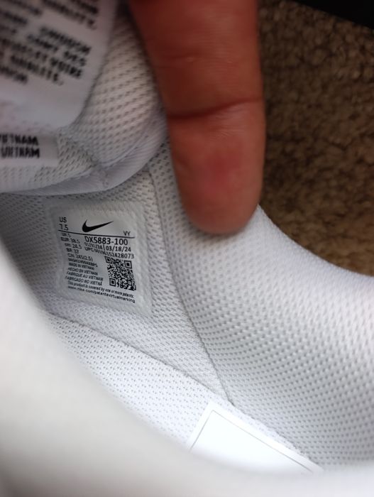 Air Force 1 Low Triple White - tamanho 38.5