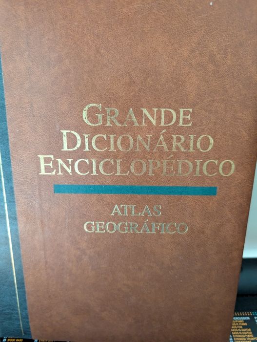 Grande Dicionário Enciclopédico - Atlas Geográfico