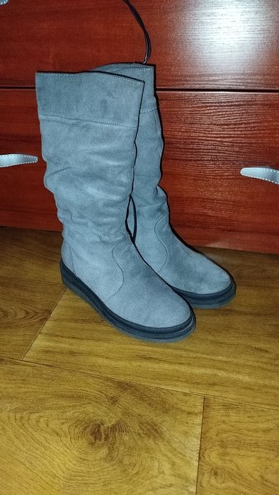 Сапоги чоботи ботінки жіночі