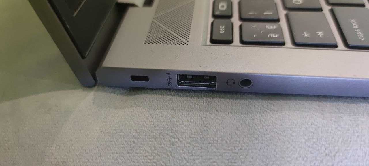 Ноутбук HP ZBook Firefly G8 i7 (1185G7)/NVIDIA T500 4 GB/32 GB/512 SSD
