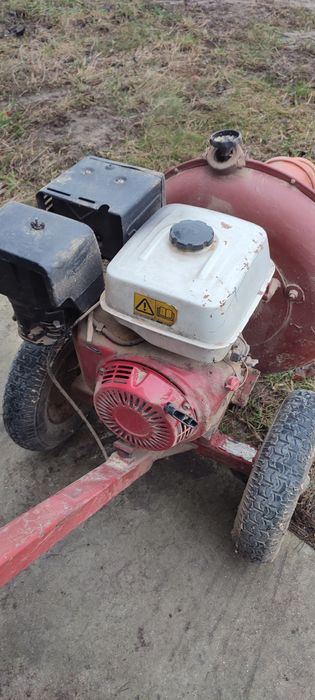 Dmuchawa spalinowa do zboża/wiórów