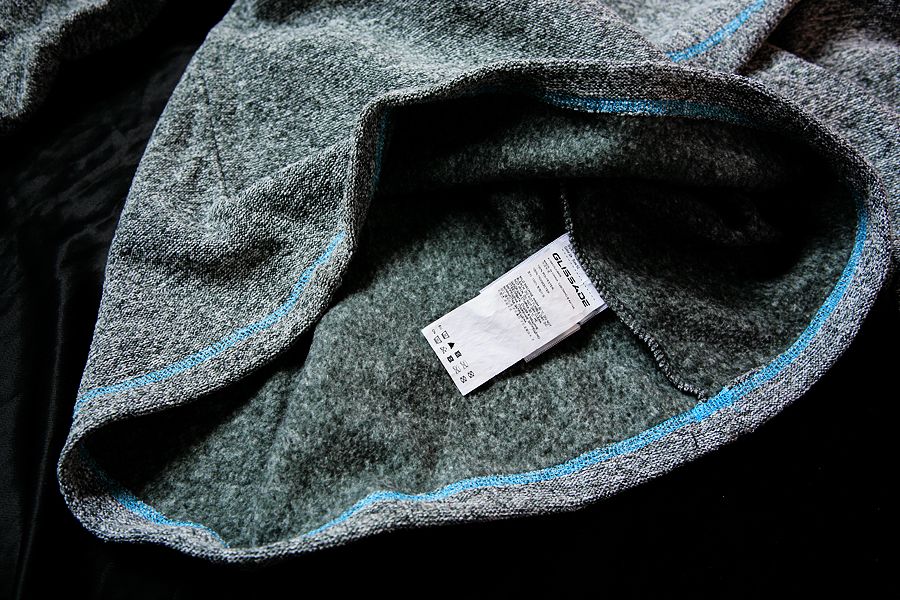 Продам классную утепленную флиску свитер от бренда Glissade (Франция).