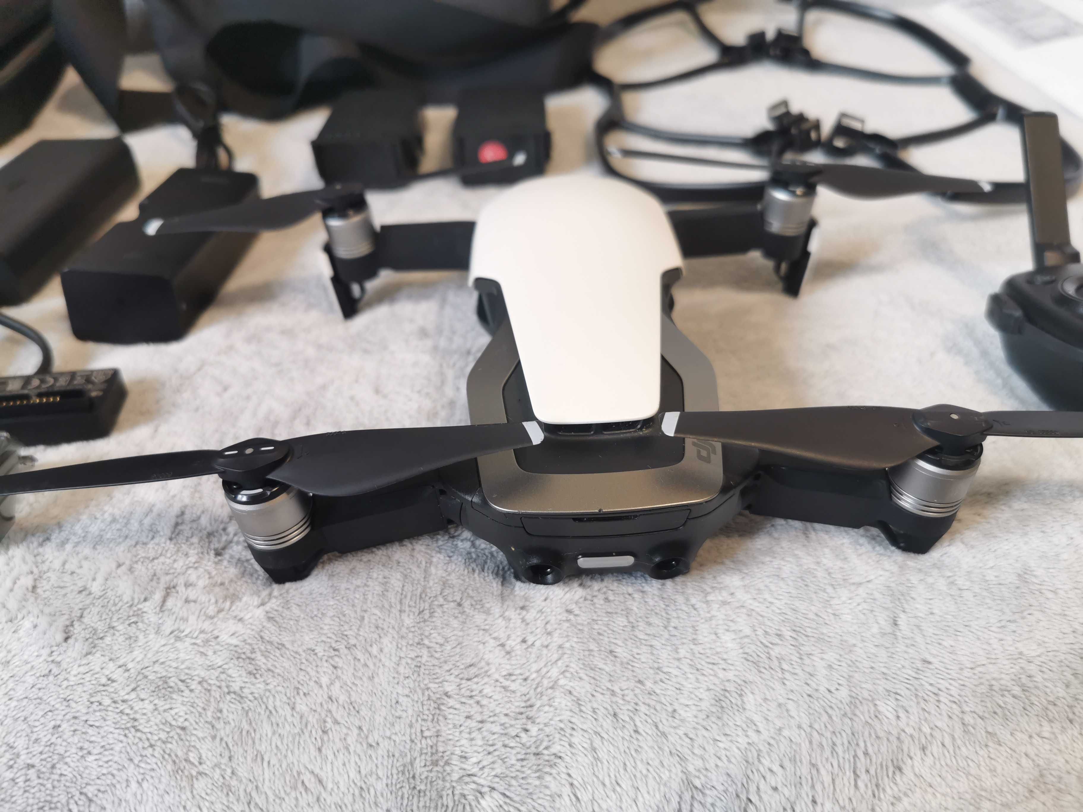 DJI Mavic Air fly more combo