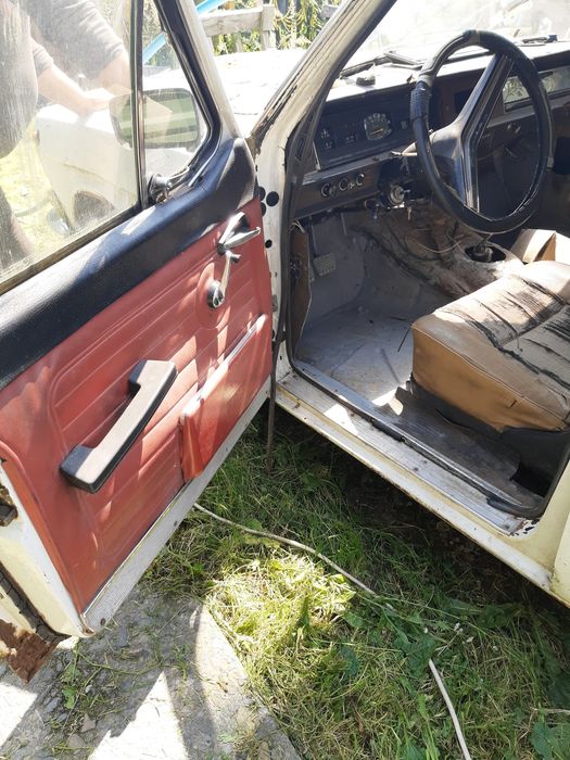 Автомобіль Волга Газ 24