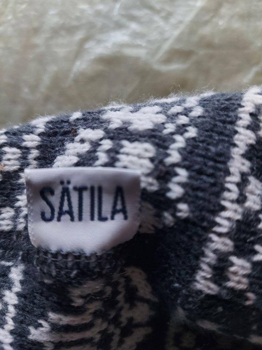 Czapka z daszkiem uszatka damska firma Satila