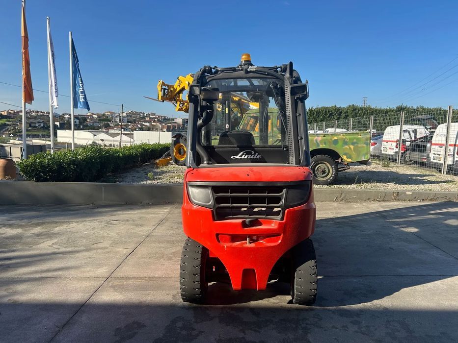 Empilhador Linde 2000 Kgs Diesel