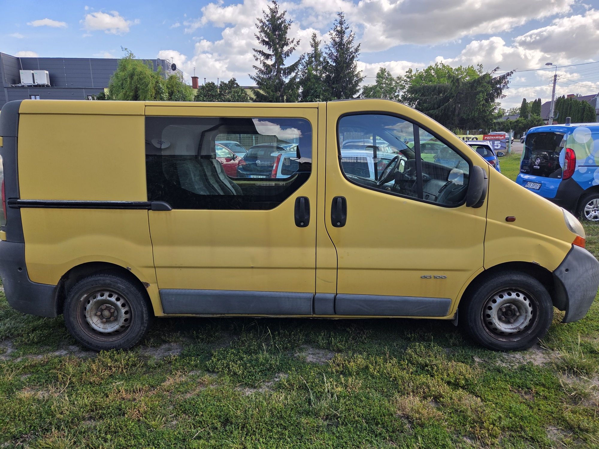 Renault trafic 1.9.dci.6 osobowy.