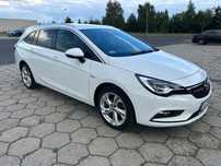 Opel Astra Opel Astra Kombi 1,4 150KM Elite Intellilux mały przebieg
