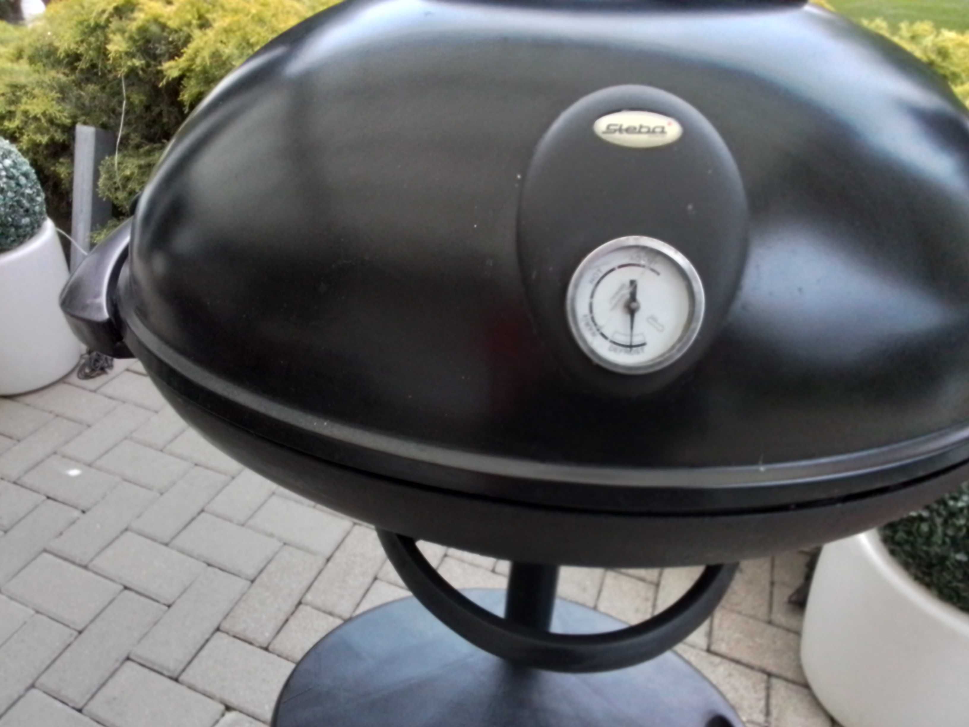 Grill ogrodowy elektryczny firmy STEBA VG 350