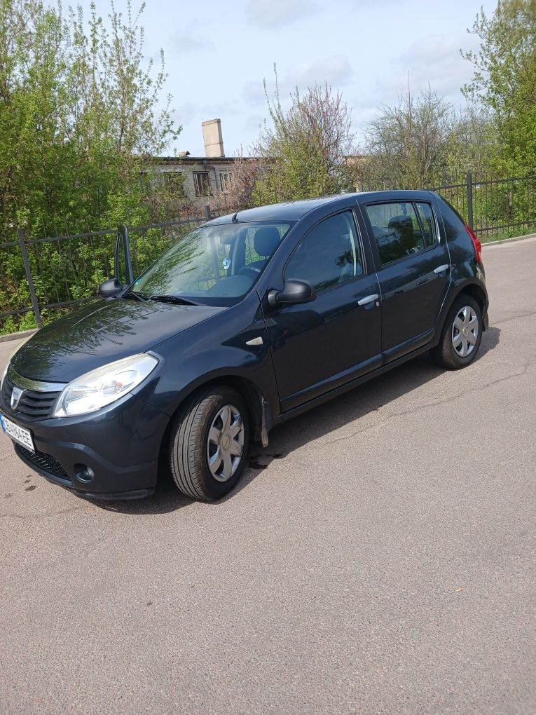 Dacia Sandero 2008