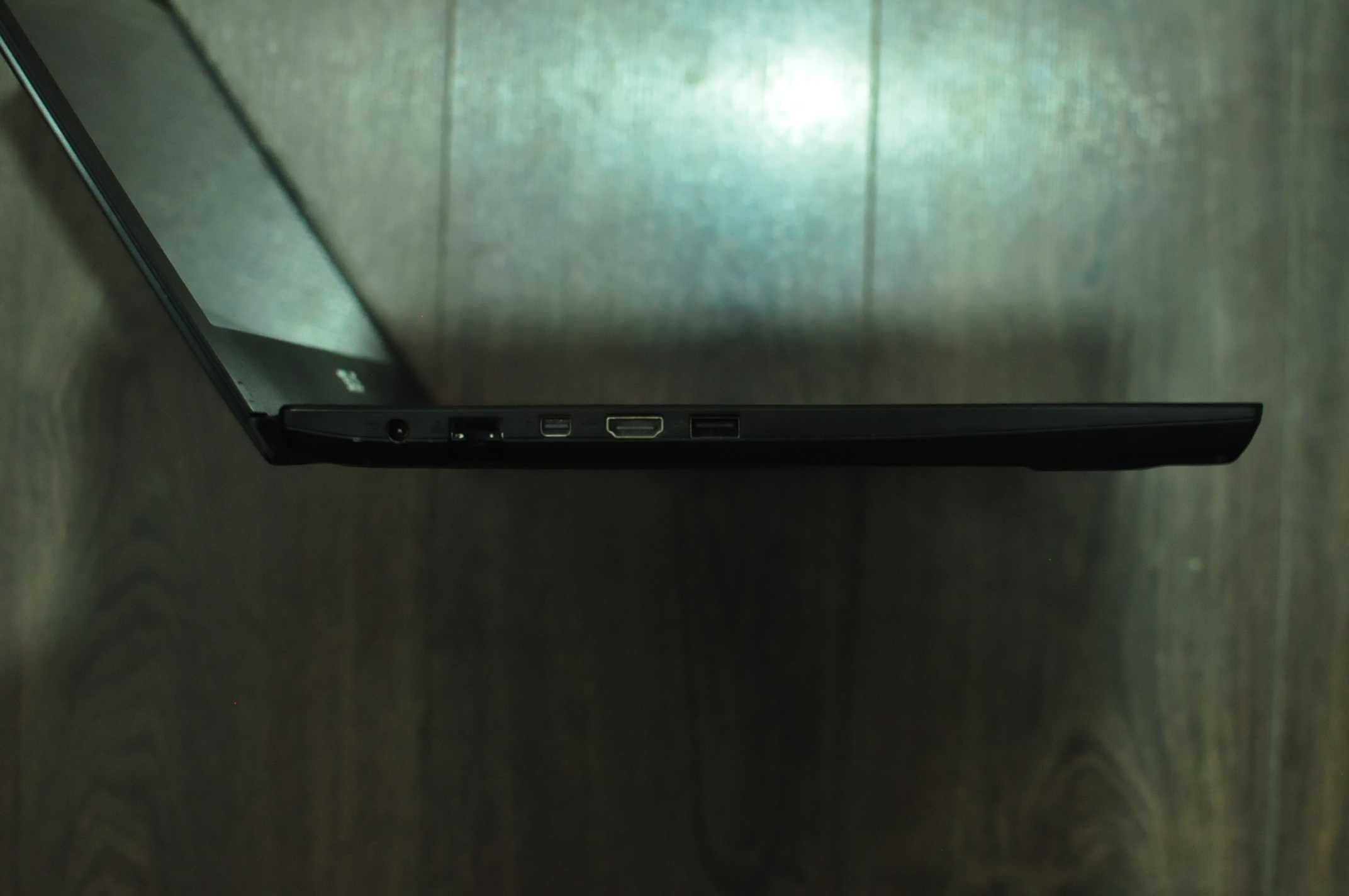 Мощный игровой Asus FX 502  (Core i5/16Gb/SSD+HDD/ GTX 1060 - 3Gb)