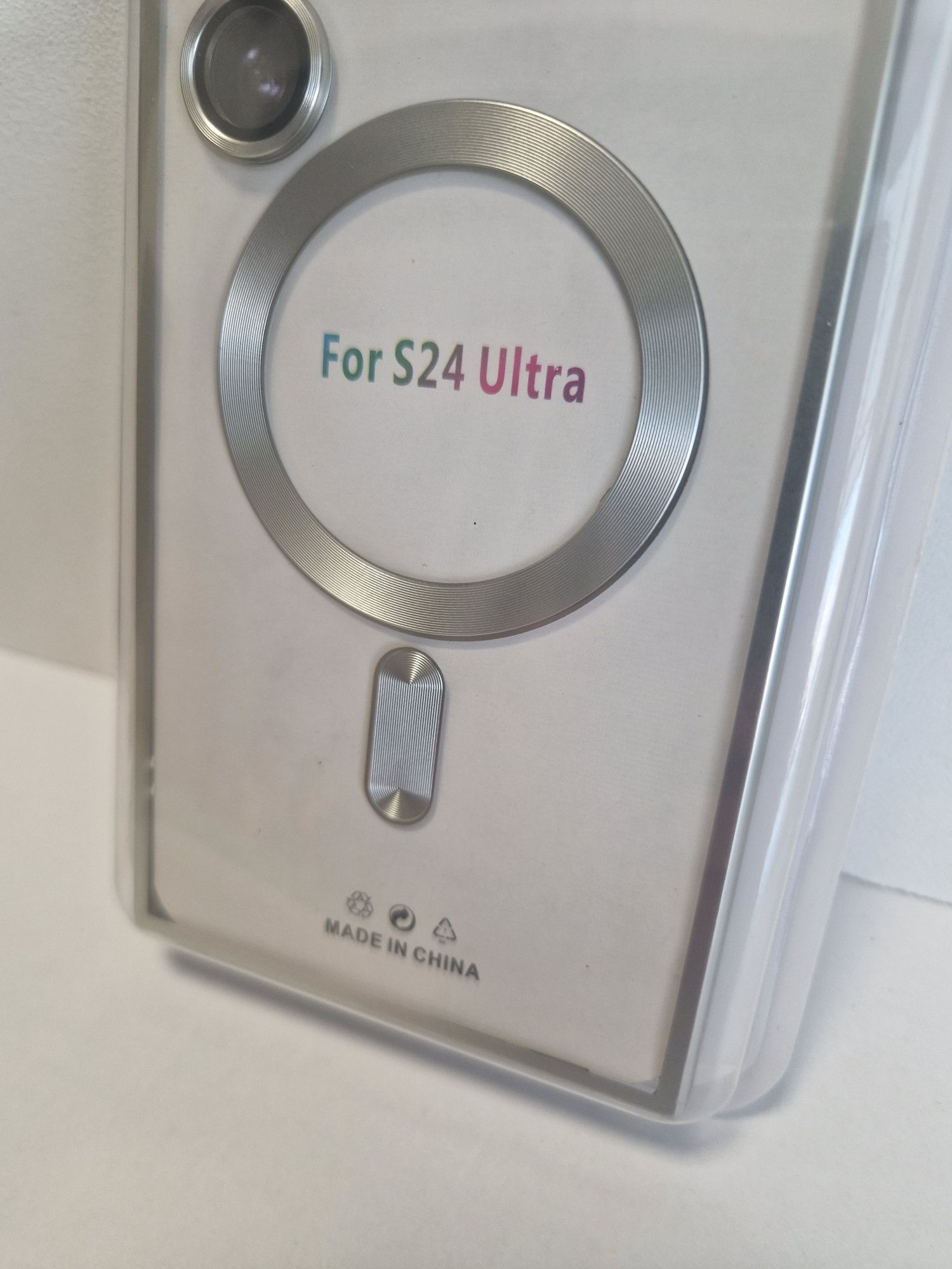 Metallic Magsafe Case do Samsung Galaxy S24 Ultra Srebrny