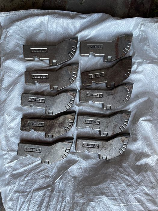 АКЦИЯ!!!Резец (зубок) BF145x38x22 траншейных (бар) BETEK ГЕРМАНИЯ