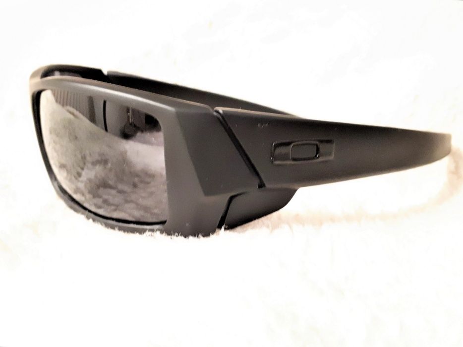 Oakley Gascan okulary polaryzacja czarne
