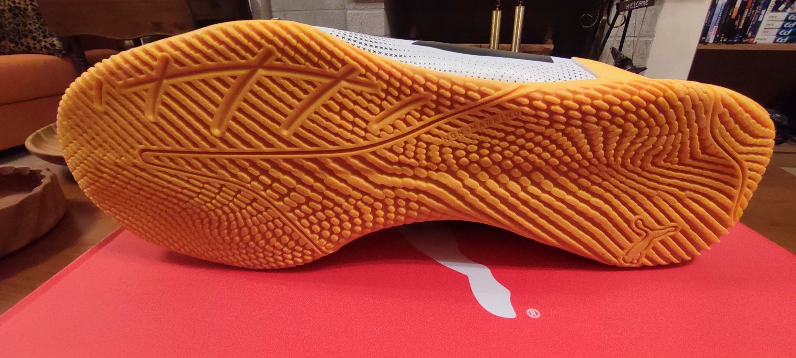 Tênis novos originais marca Puma NR 46.
