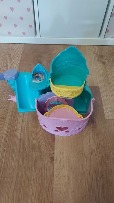 Domek,zamek Little People