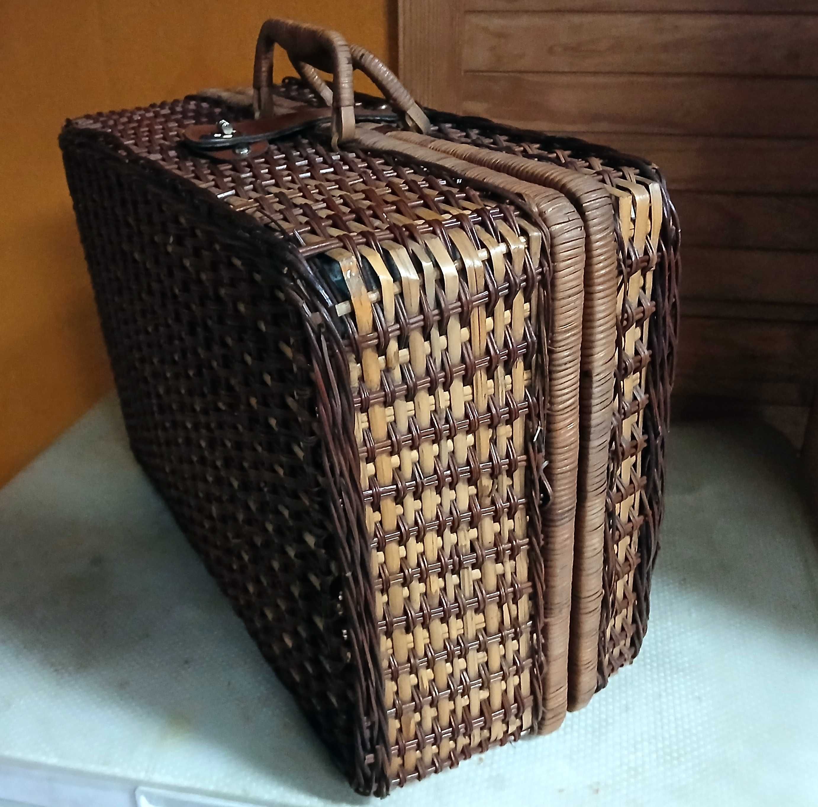 Cesta de Piquenique Vintage