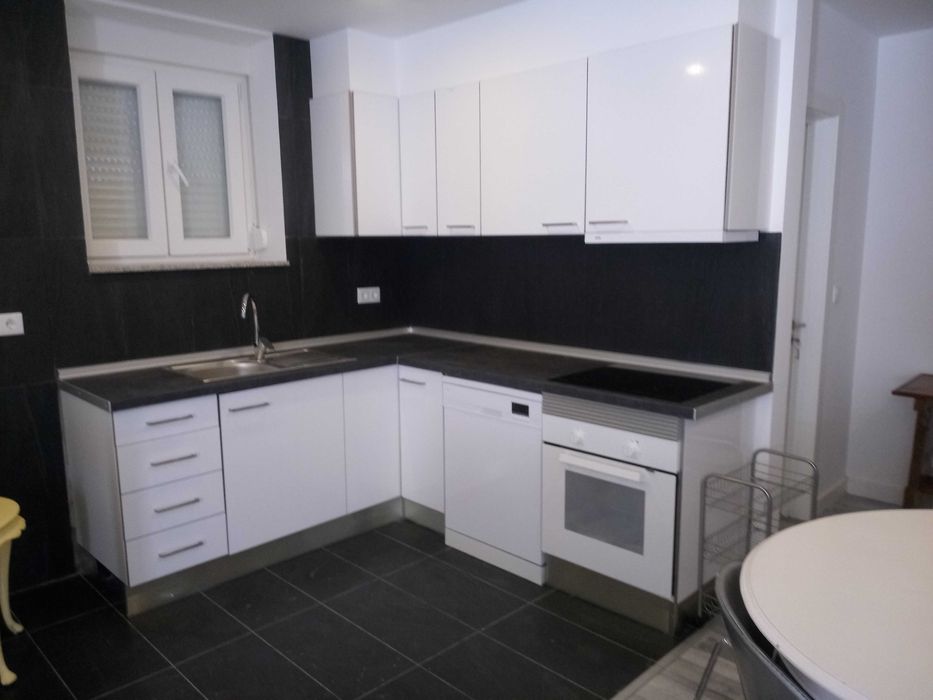 Casa para arrendar no Centro do Porto (T2)