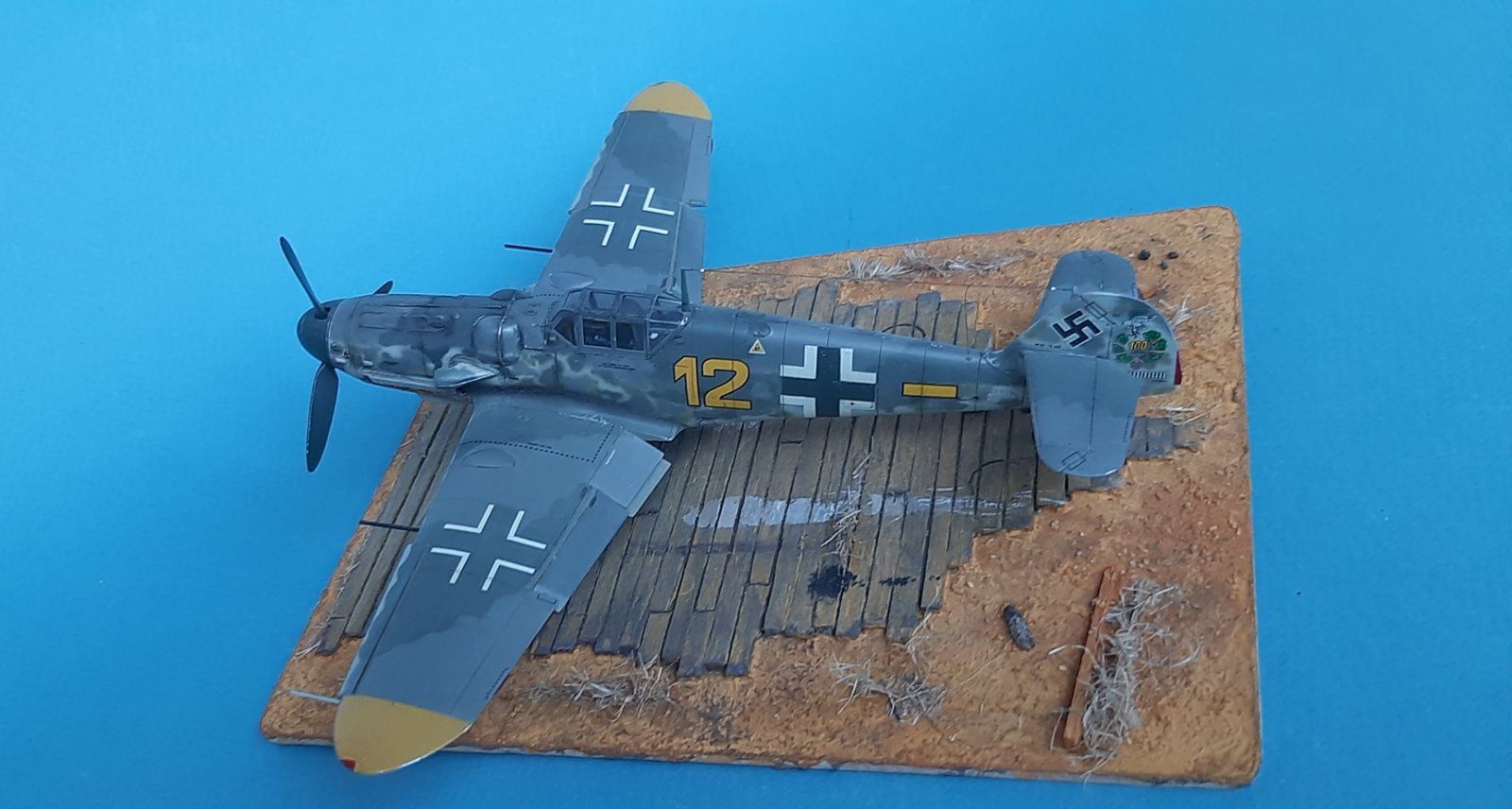 Модель самолета  Ме bf 109 G 6 1/48