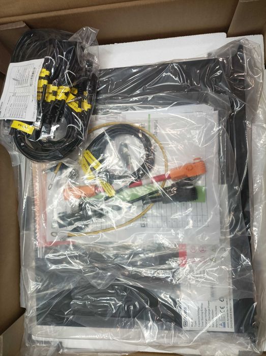 Акумуляторний блок (2,4 кВт/год/48 В) Dyness B4850