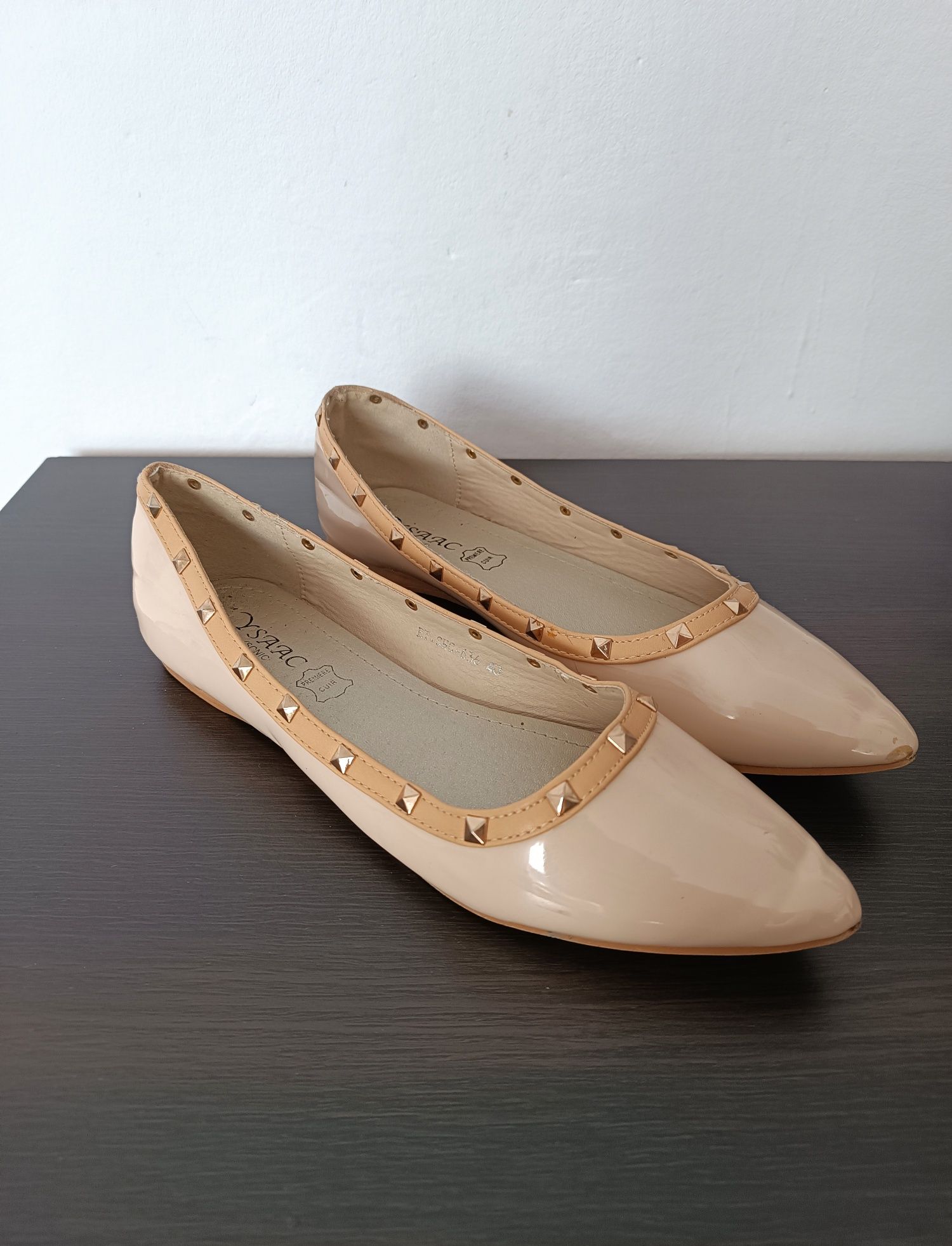 Czółenka płaskie, balerinki beżowe nude 40 / 26 cm