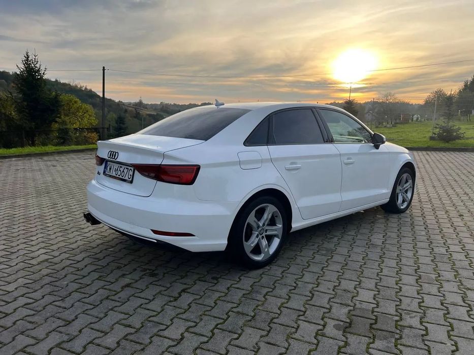 Audi A3 Limousine Audi A3 2.0 Benzyna Automat Sedan mały przebieg Jak nowy
