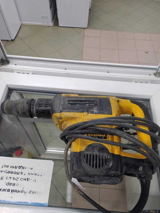 Перфоратор DEWALT D 25501 2501