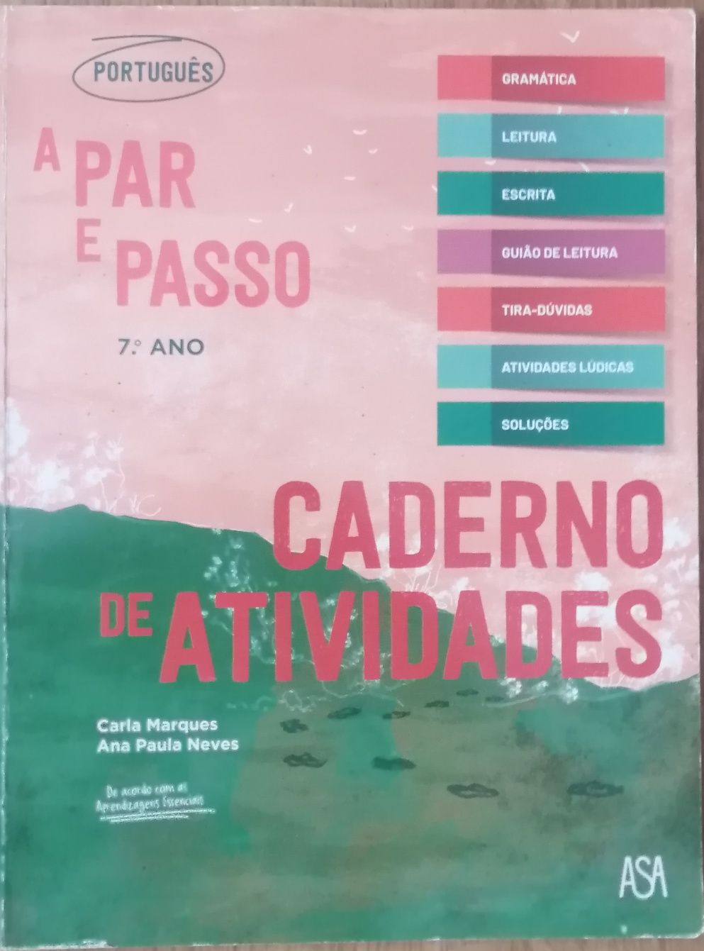 Livro/ caderno de atividades e testes de Português 7 ano 

Ent