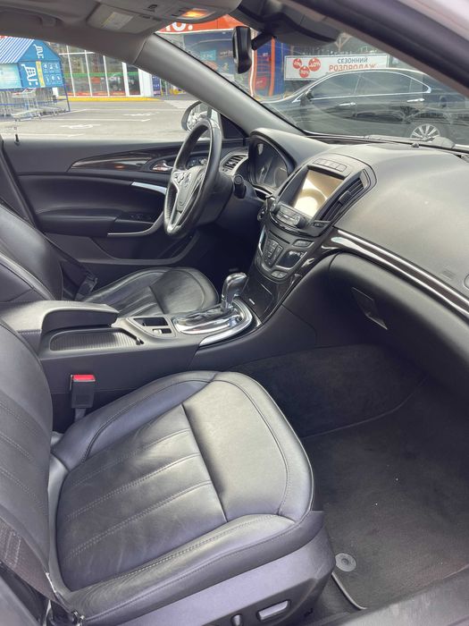 Продаж автомобіля BUICK REGAL