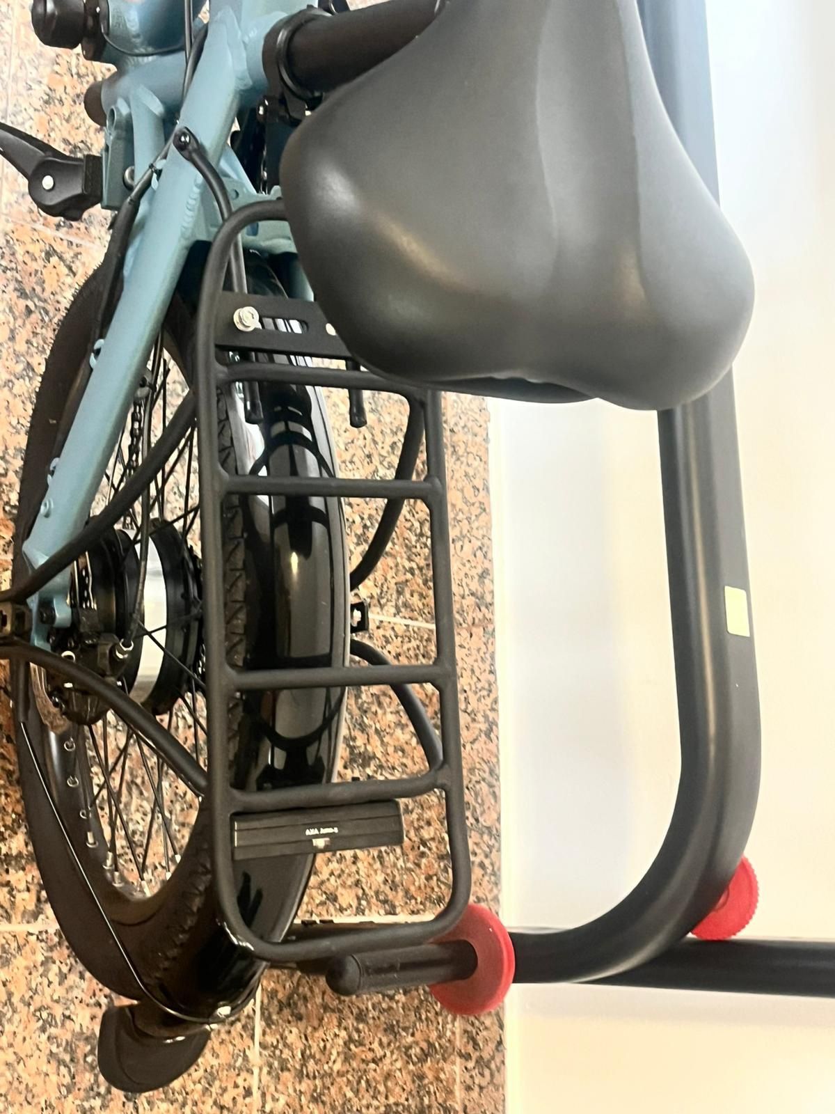 Bicicleta elétrica dobrável