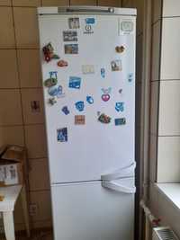 Холодильник в гарному стані