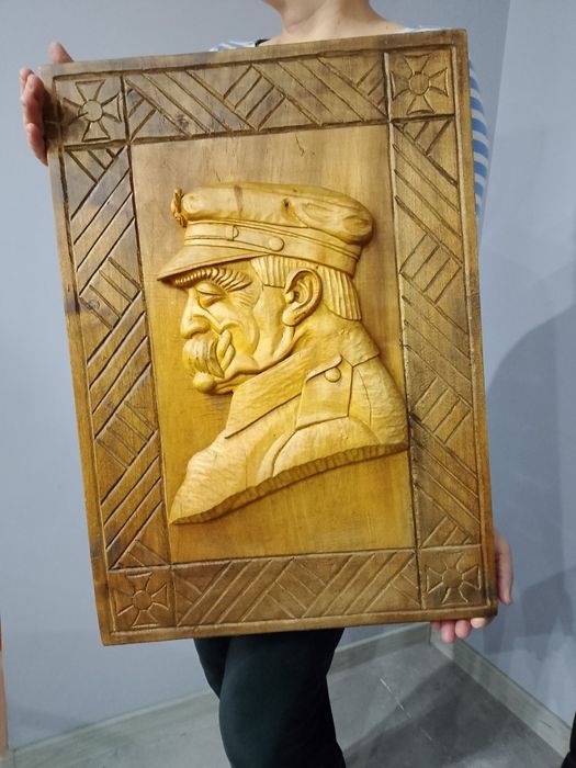 *Wyprzedaż*Duża,stara płaskorzeźba J. Piłsudskiego z drewna..