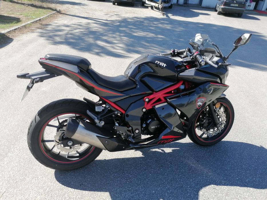 Mitt GP 125 Carbon 2023 -Garantia até Junho de 2026