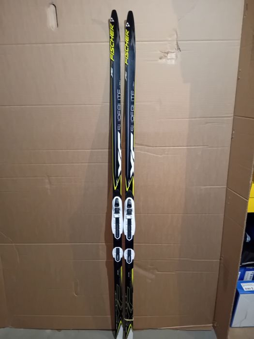 Narty biegowe Fischer superlite łuska z wiązaniami NNN