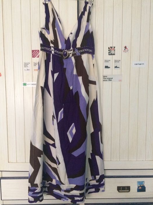 Vestido de cerimónia Síntesis