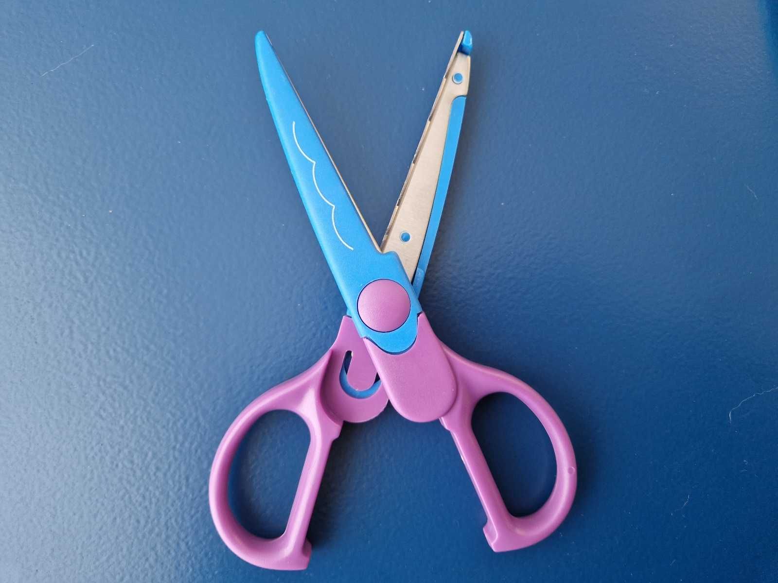 Conjunto de 8 tesouras com corte criativo