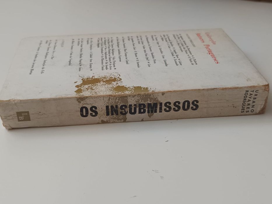 Os insubmissos - Urbano Tavares Rodrigues