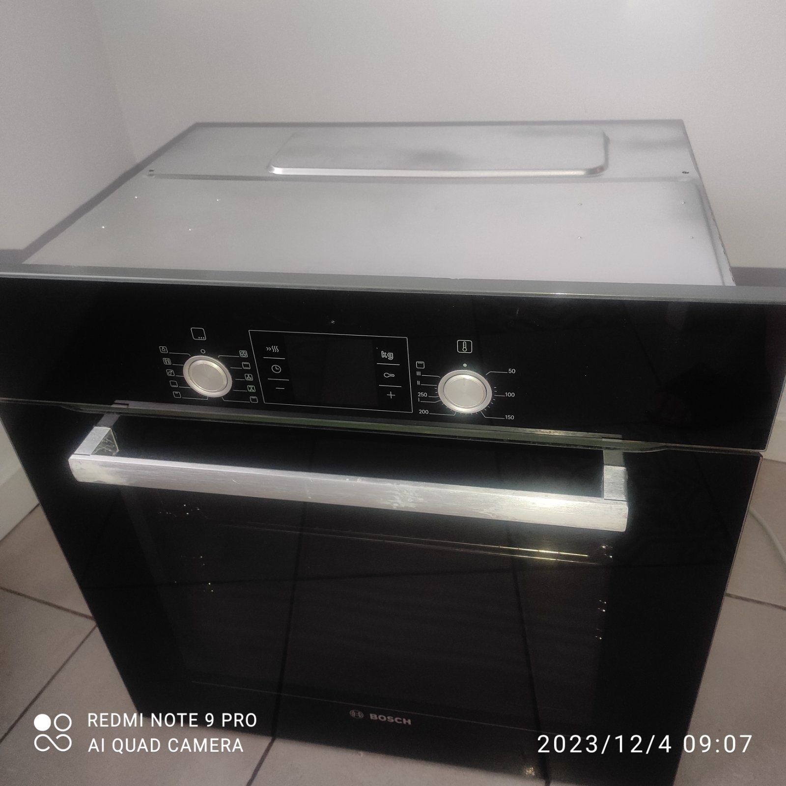 Вбудована духова шафа  BOSCH HBG34B560/61