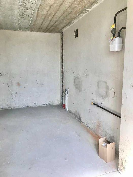 Здана/на документах/Однокімнатна в новобудові поруч парку Шевченка